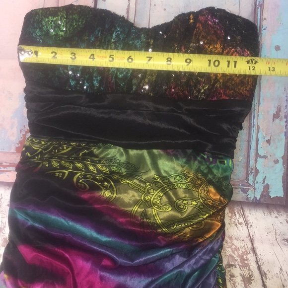 UNBRANDED Strapless Formal Dress - Picture 6 of 6